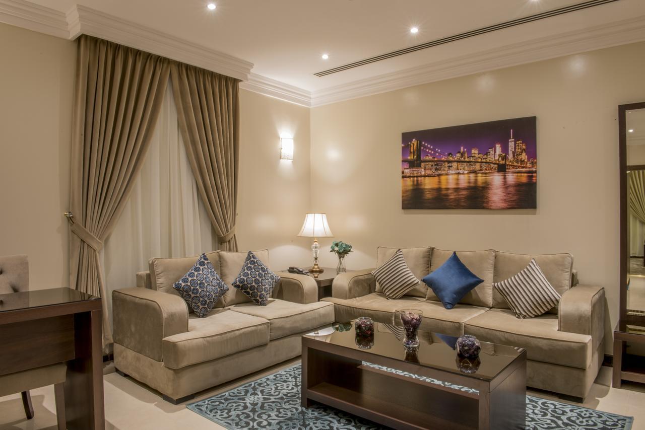 Normina Hotel Suites Даммам Экстерьер фото