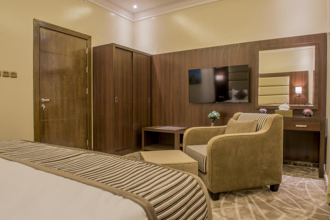 Normina Hotel Suites Даммам Экстерьер фото