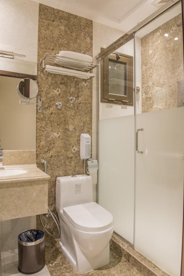 Normina Hotel Suites Даммам Экстерьер фото