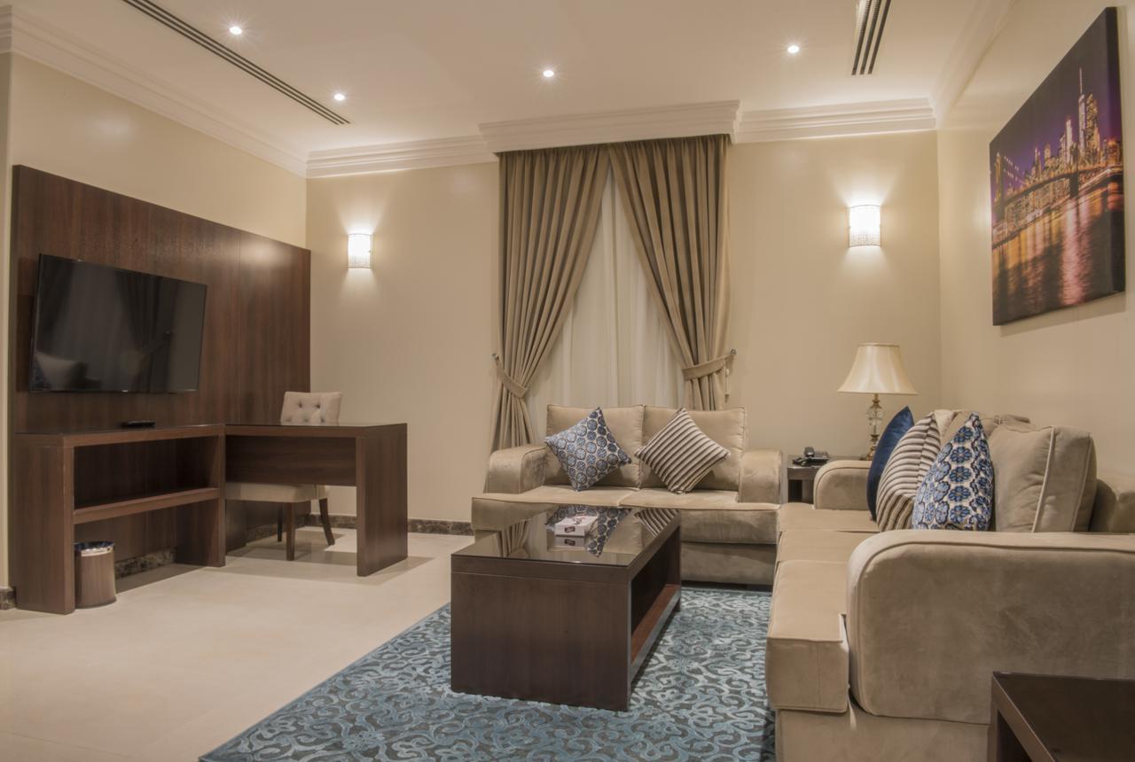 Normina Hotel Suites Даммам Экстерьер фото