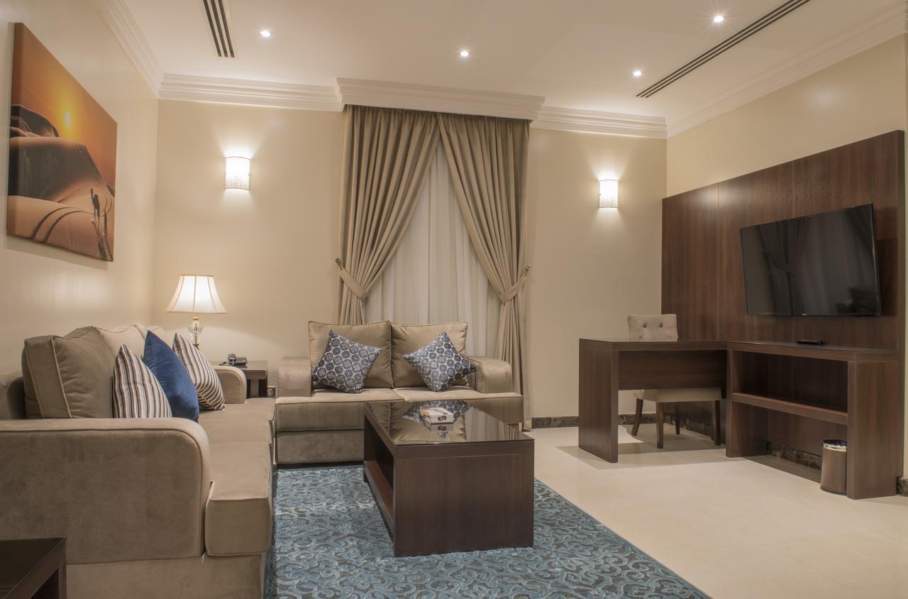 Normina Hotel Suites Даммам Экстерьер фото